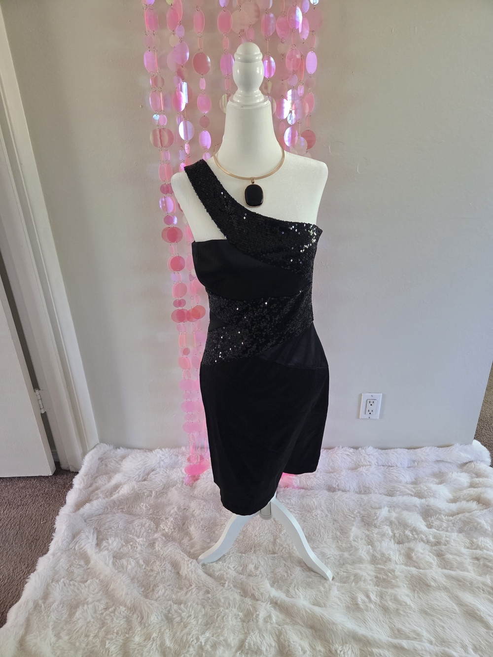 Bisou Bisou Black One-Shoulder Sequin Cocktail Dress